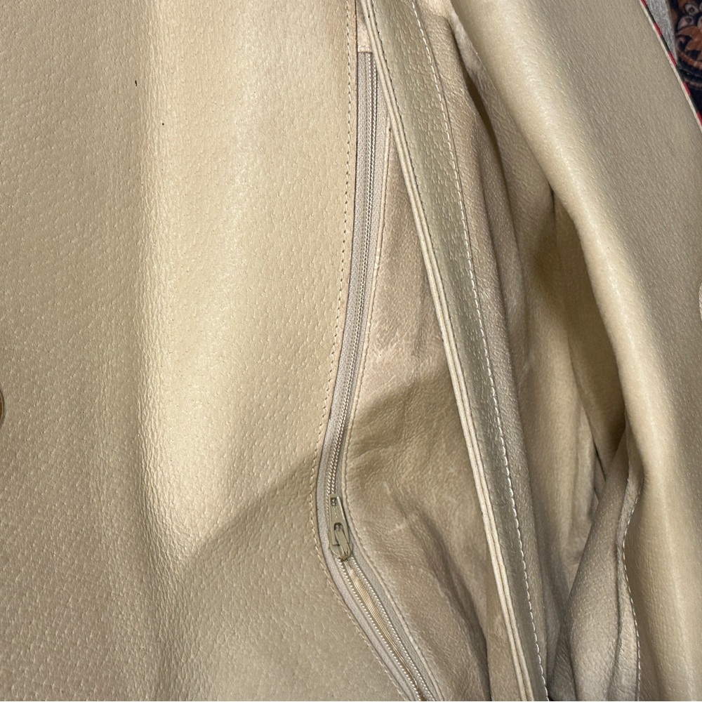 Gucci and Love mixt bundel Fashion enthusiasts - Picture 7 of 16